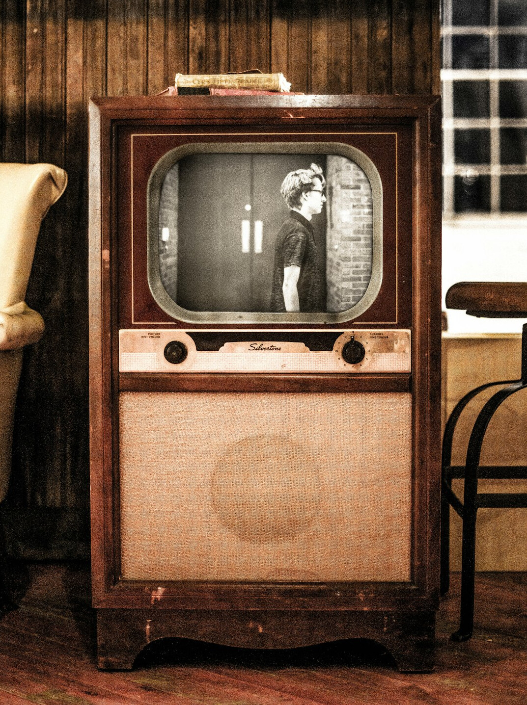 vintage french television set