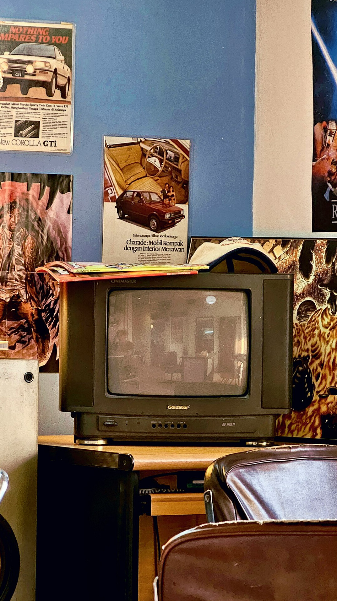 vintage french television set